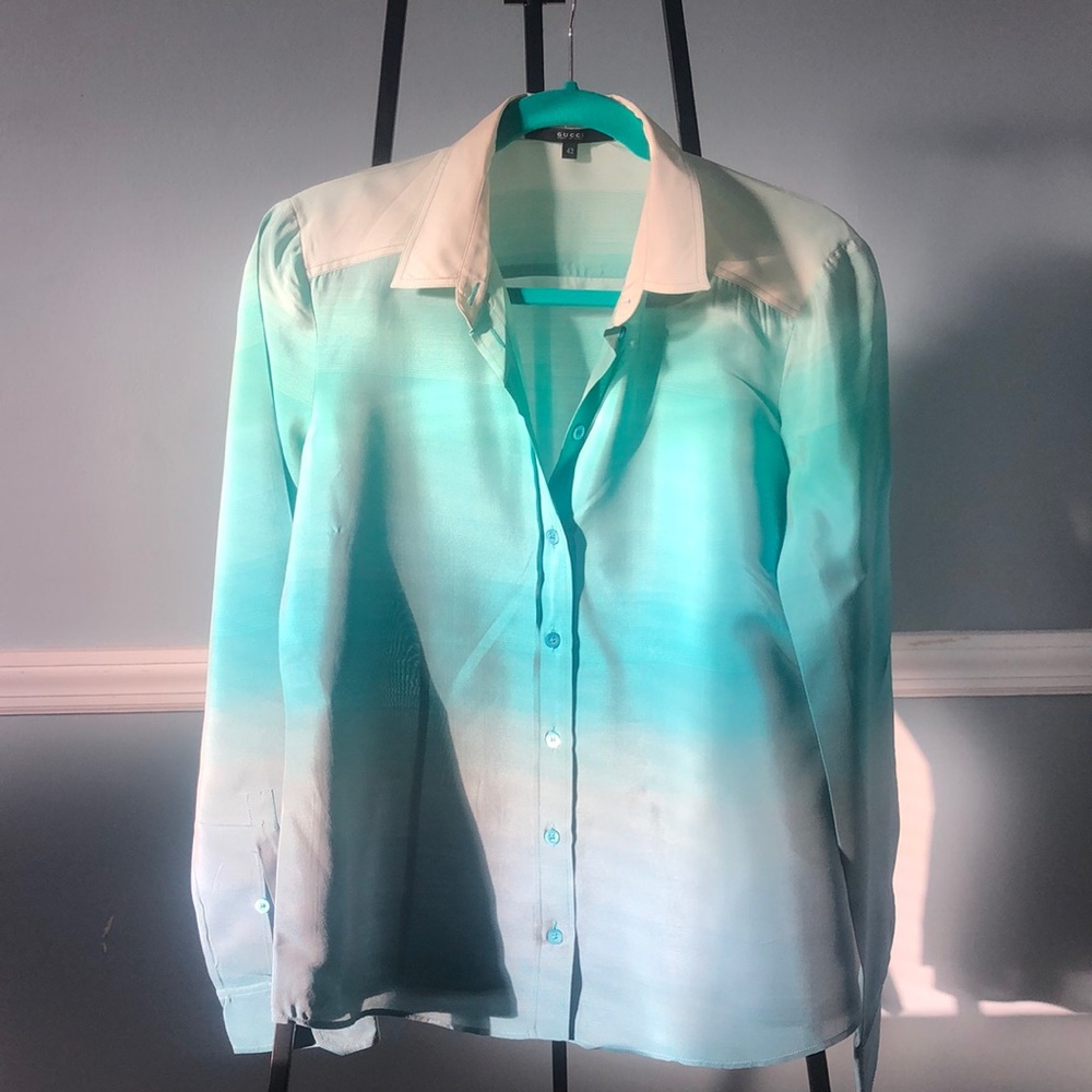 GUCCI BEAUTIFUL BLOUSE AMAZING COLOR